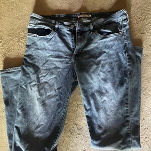 LEVI 711 Skinny fit jeans size 31